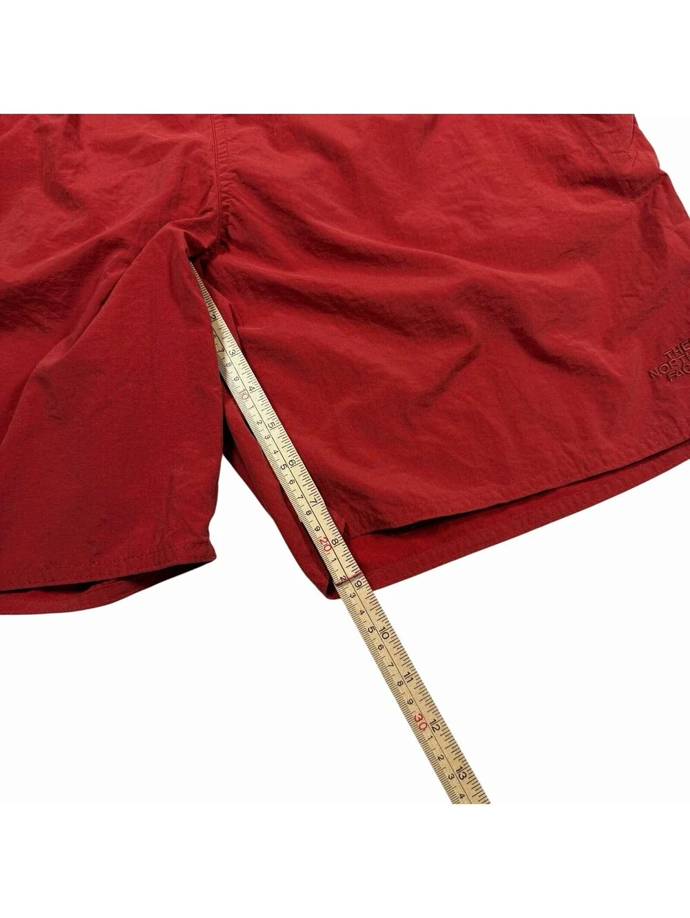 The North Face Mens Belted Nylon Hiking Shorts Red Mesh Lined Size L